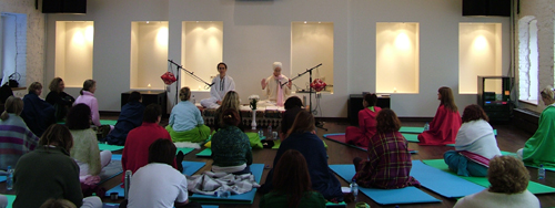 класс Гуру Раттаны в йога-центре "Твой Мир"